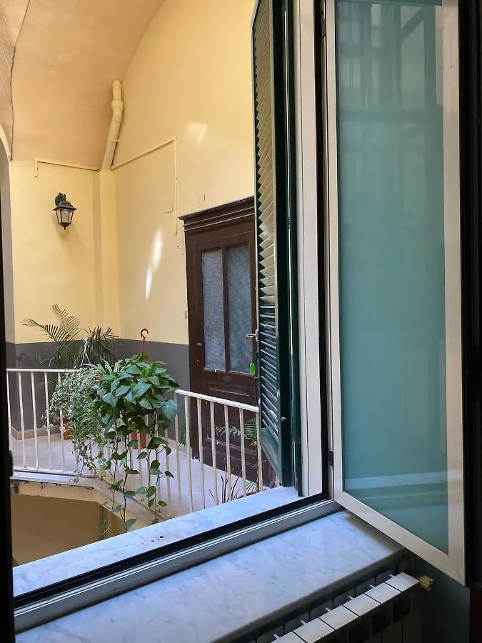 Residence Appartamenti Santa Teresa A Chiaia Naples Italy